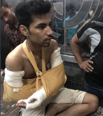 লিচু খেতে গিয়ে মার খেলেন ২ ছাত্রলীগ নেতা